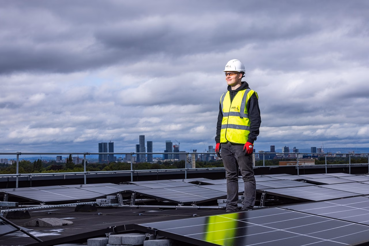 Tulevaisuuden energiaratkaisut: Aurinkoenergia ja sen mahdollisuudet