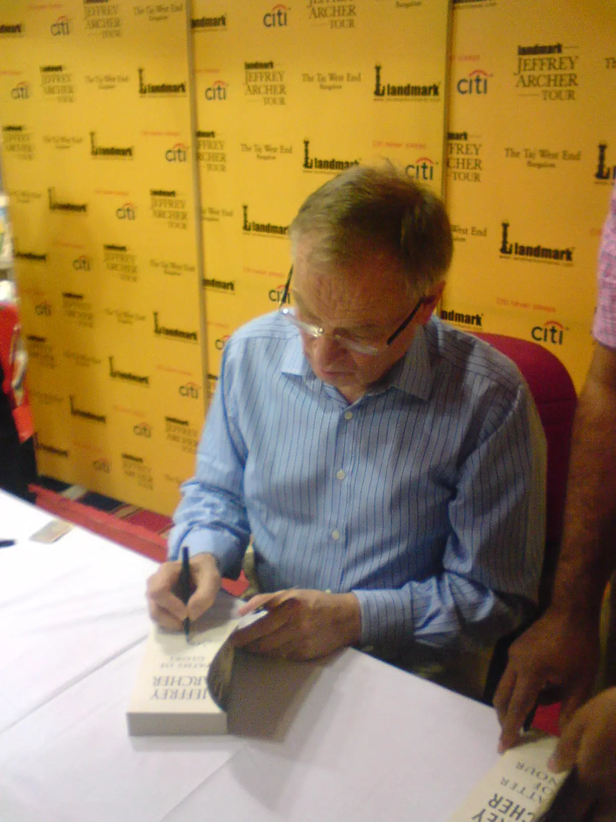 Jeffrey Archer