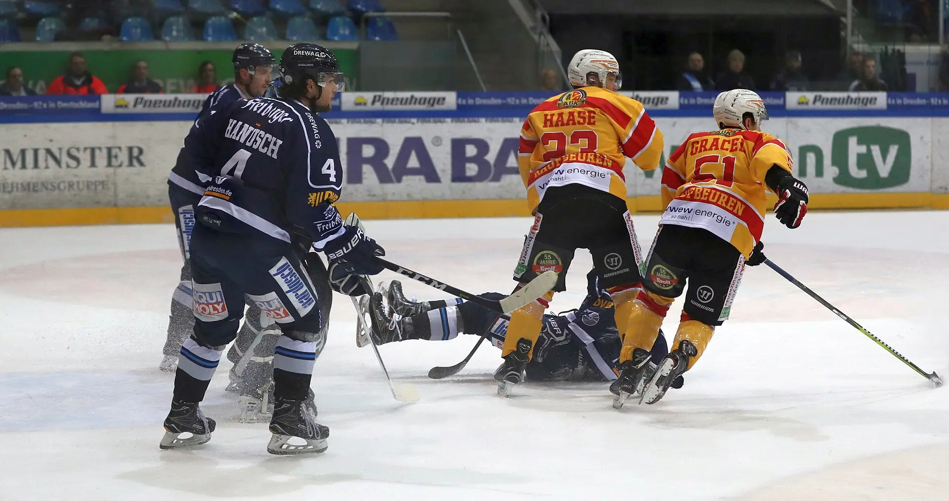 2019-01-11 Dresdner Eislöwen gegen ESV Kaufbeuren by Sandro Halank–056