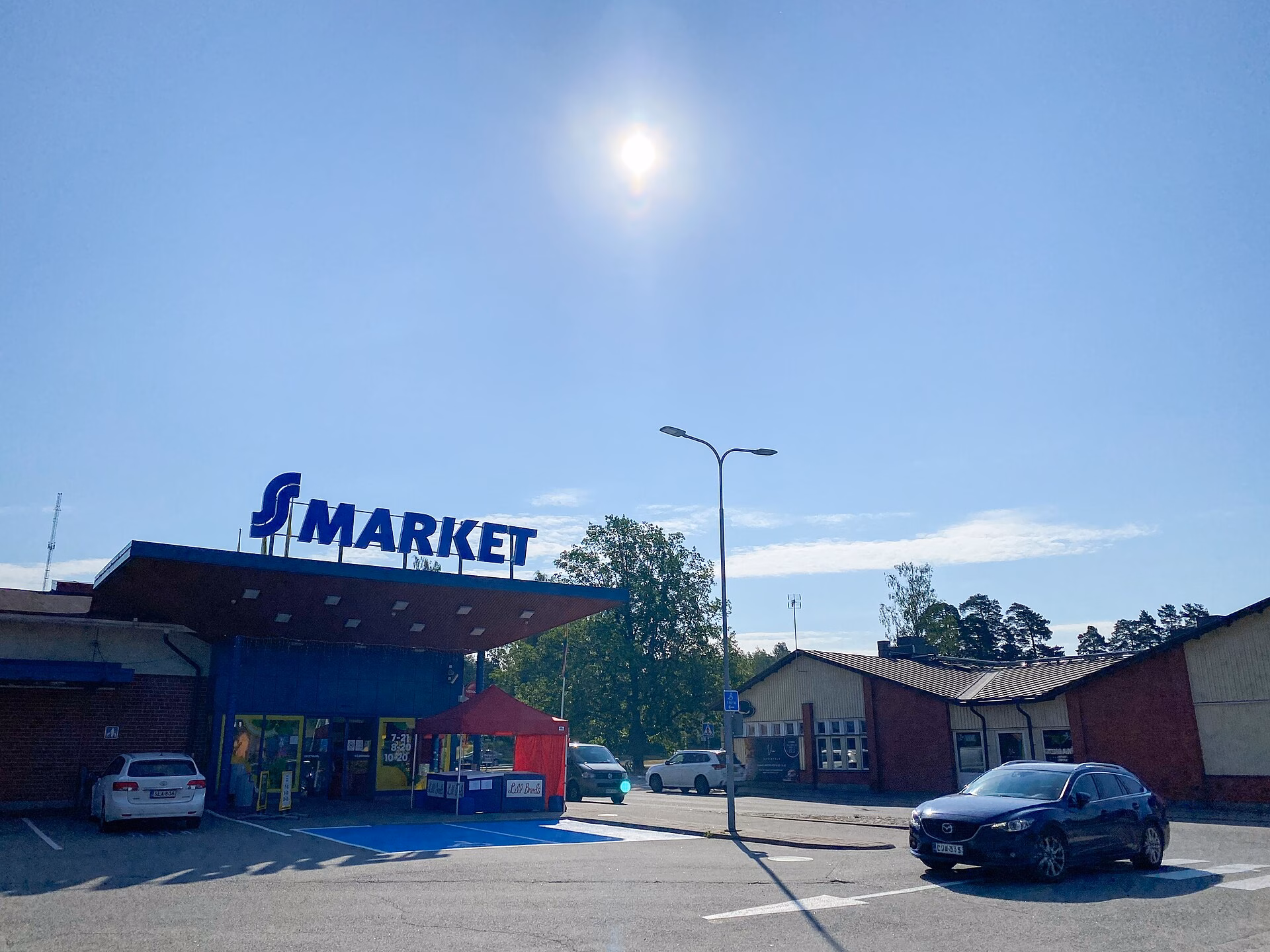 Sjundeå station S-Market